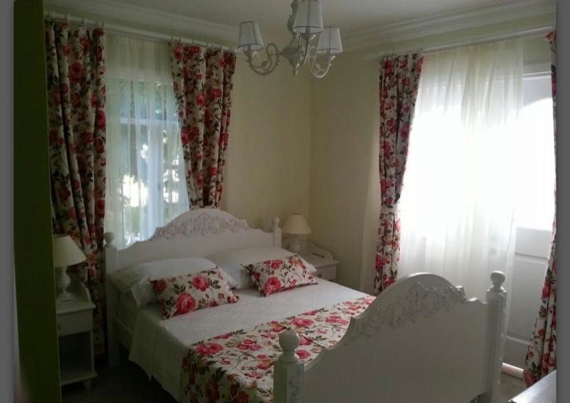 The White Hotel Алачати Екстер'єр фото